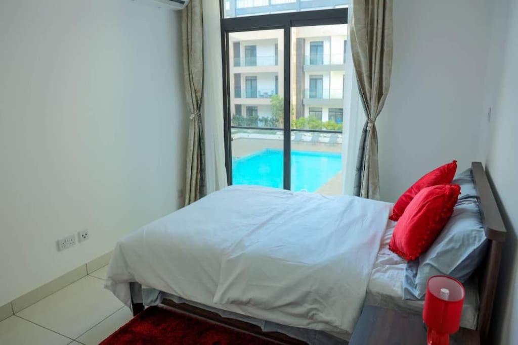 Pool View Apartment @Embassy Gardens Άκρα Εξωτερικό φωτογραφία