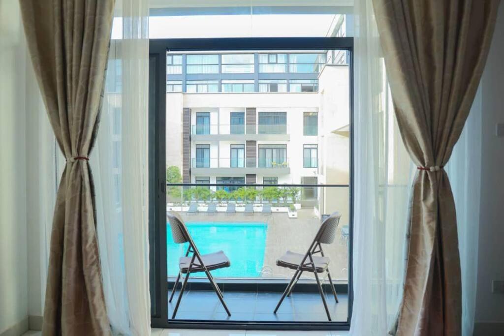 Pool View Apartment @Embassy Gardens Άκρα Εξωτερικό φωτογραφία